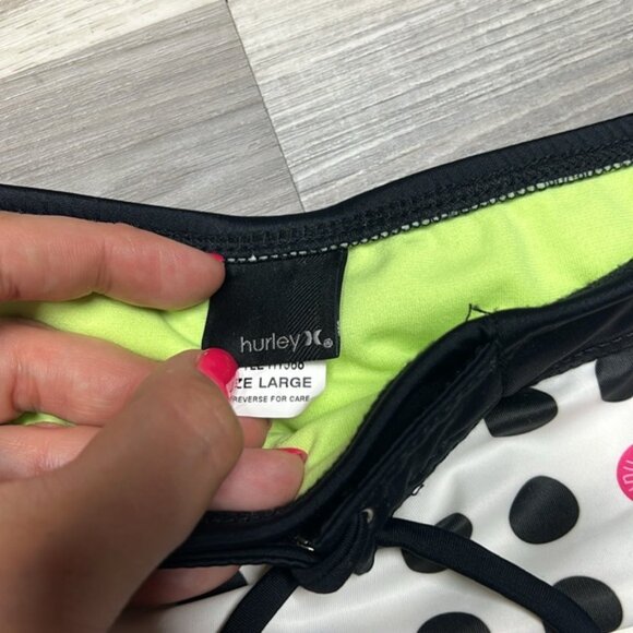 Hurley bathing suit bottoms size large - Picture 4 of 7